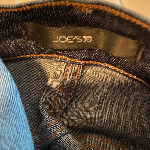 Joe’s Straight Leg Jeans - Picture 4 of 6